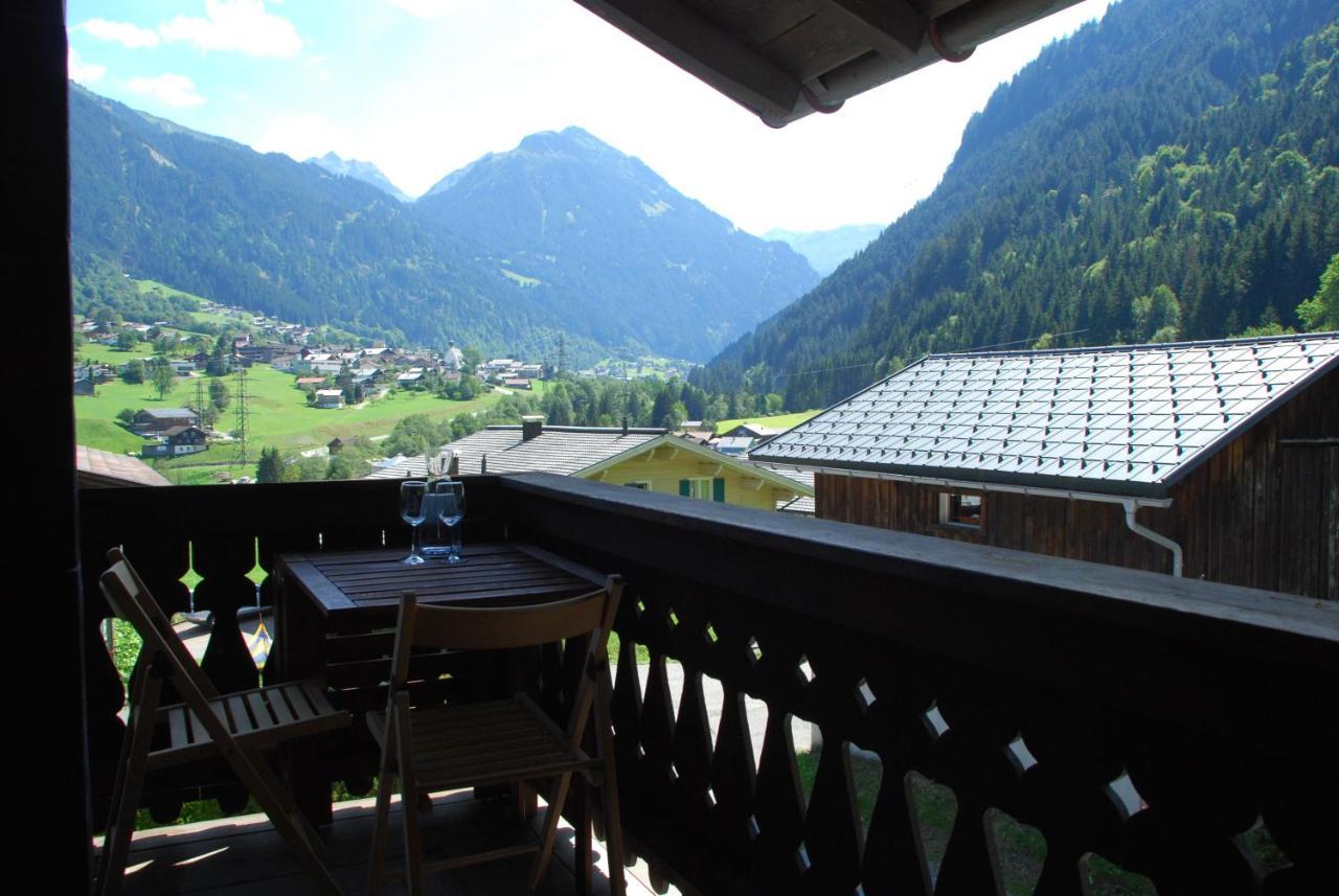 Apartamento Haus Galgenul Sankt Gallenkirch Exterior foto